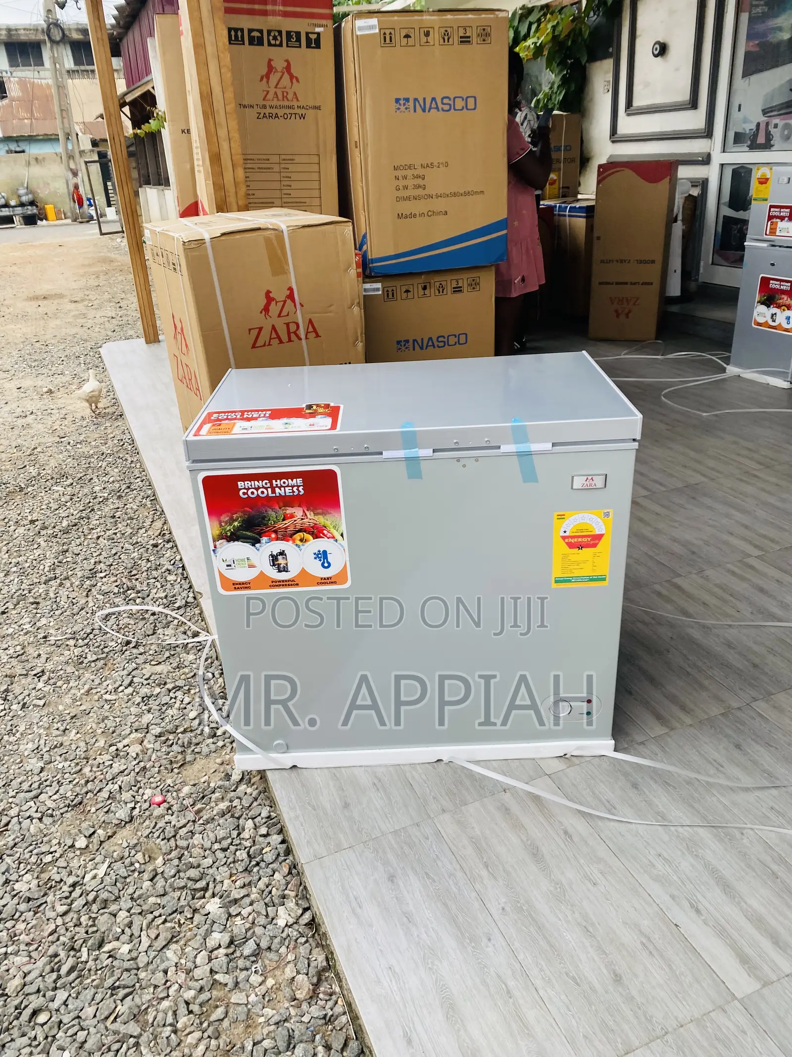 Fast Chilling Zara 260s 200L Single Door Chest Freezer.