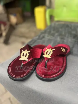 Wine Royal Ahenema Slippers