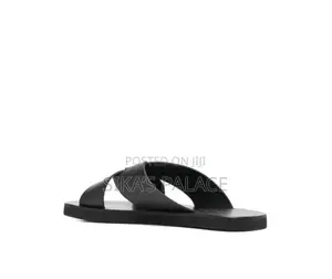 Flat Black Chunks