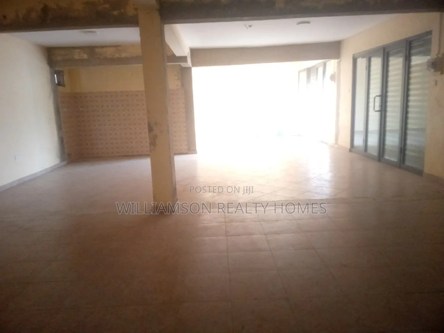3 in 1 Triple Roadside Shop/Store/Showroom/Warehouse,Spintex
