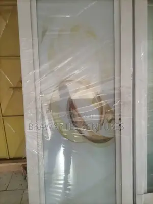 Brawnytee D Glass Bathroom Door