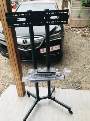 Highly Effectively TV Stand With Wheels Height Adjustable