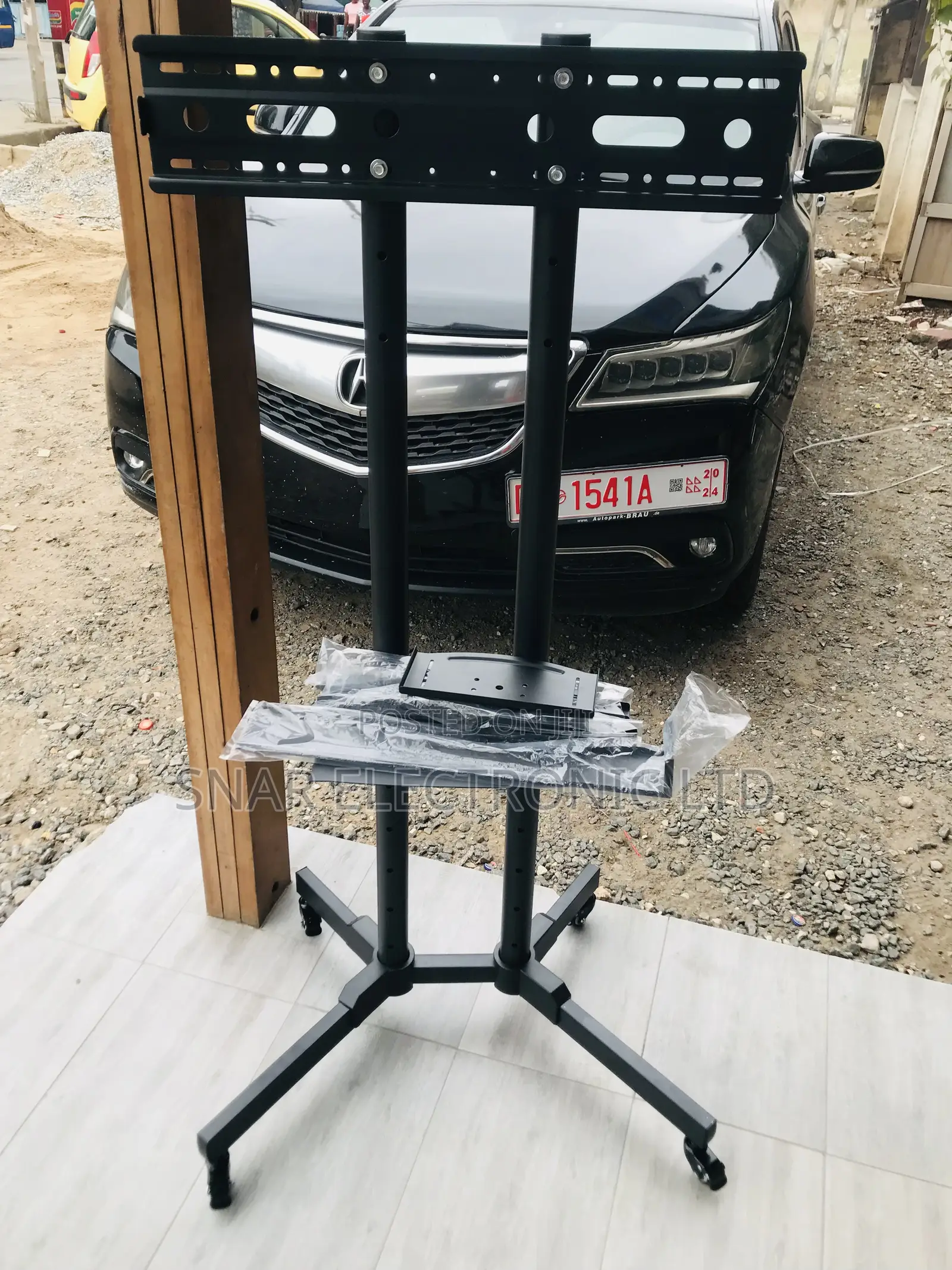Hard Mobility TV Stand With Wheels Height Adjustable 32-65"