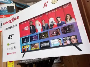 Sunny Walk 43” Smart Tv Unique