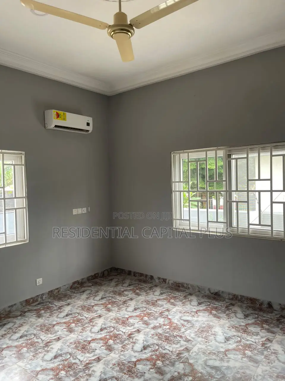 3bdrm Apartment in Spintex, Coca Cola for sale