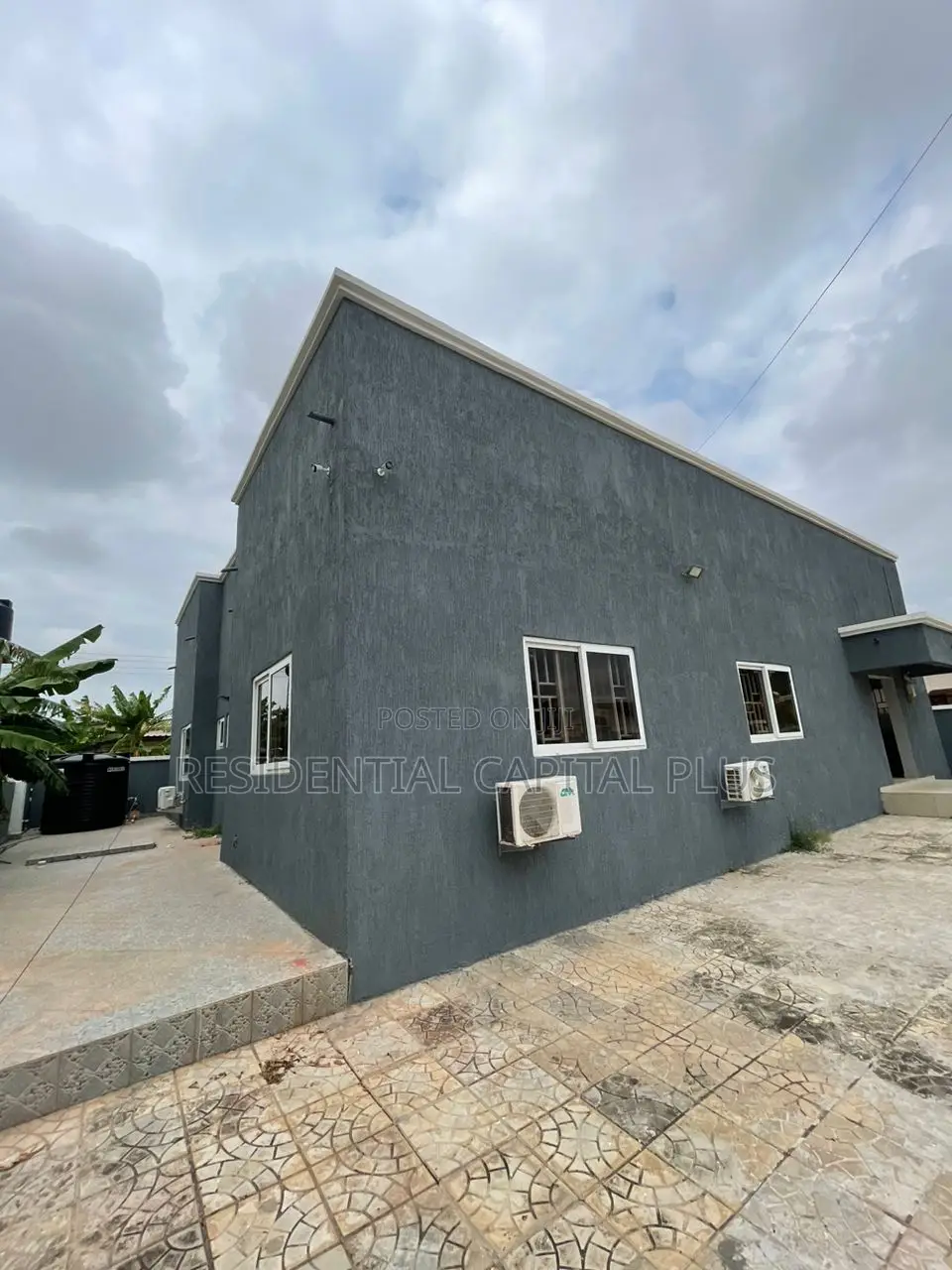 3bdrm Apartment in Spintex, Coca Cola for sale