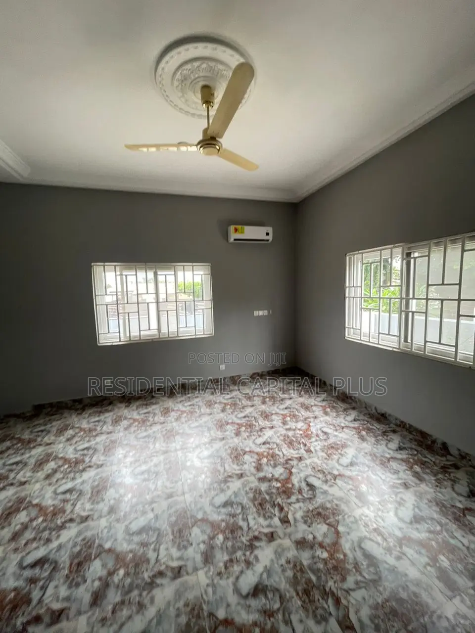 3bdrm Apartment in Spintex, Coca Cola for sale