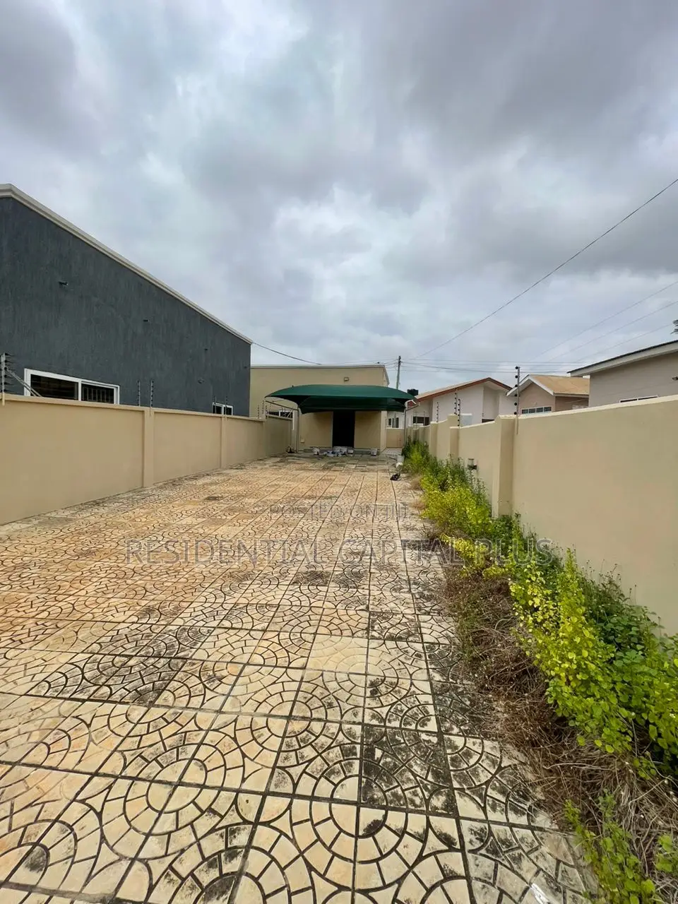 2bdrm House in Spintex, Baatsona Total for sale