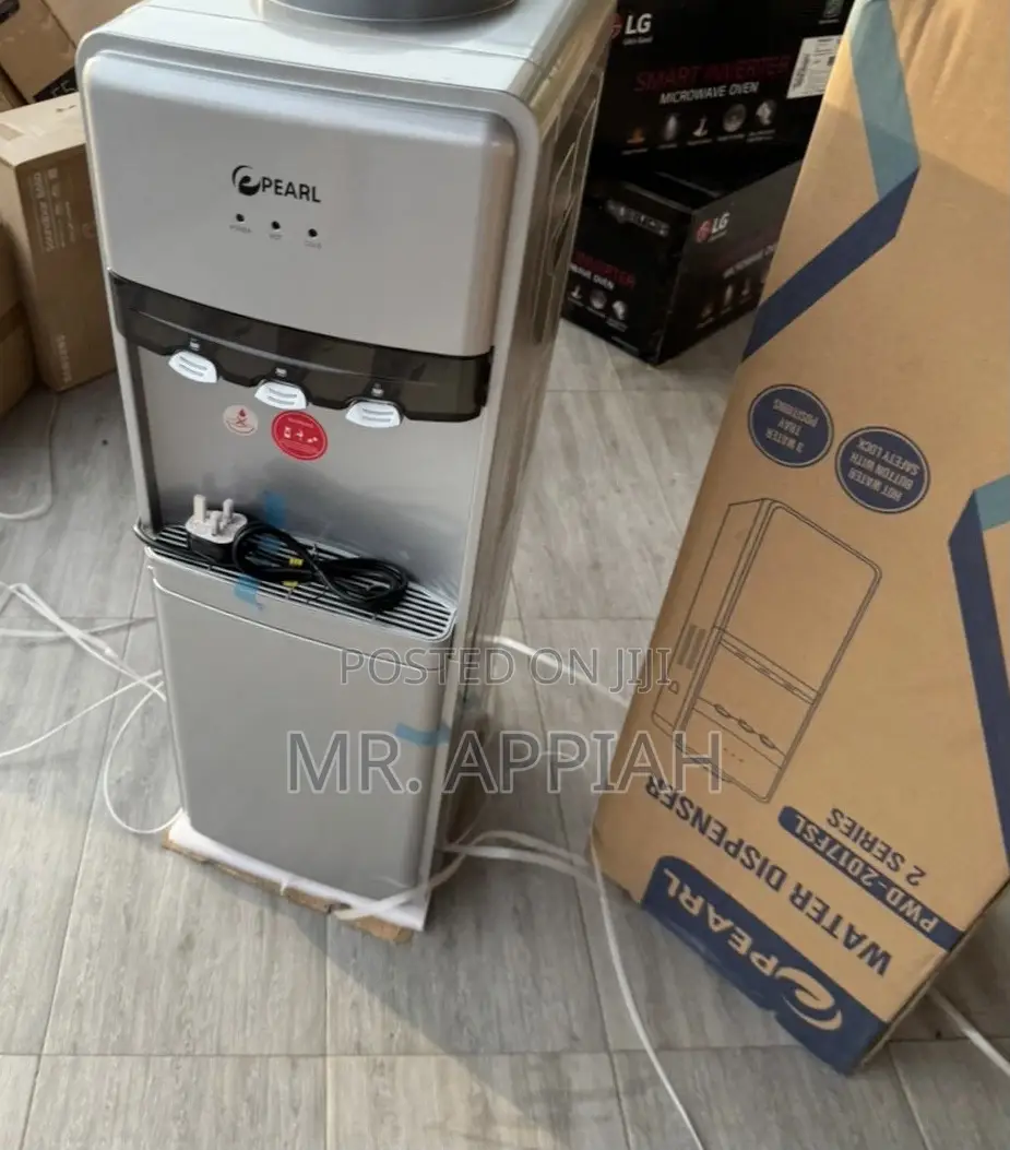 Classic Pearl PWD —2017 FBL 3 Tray Electric Water Dispenser