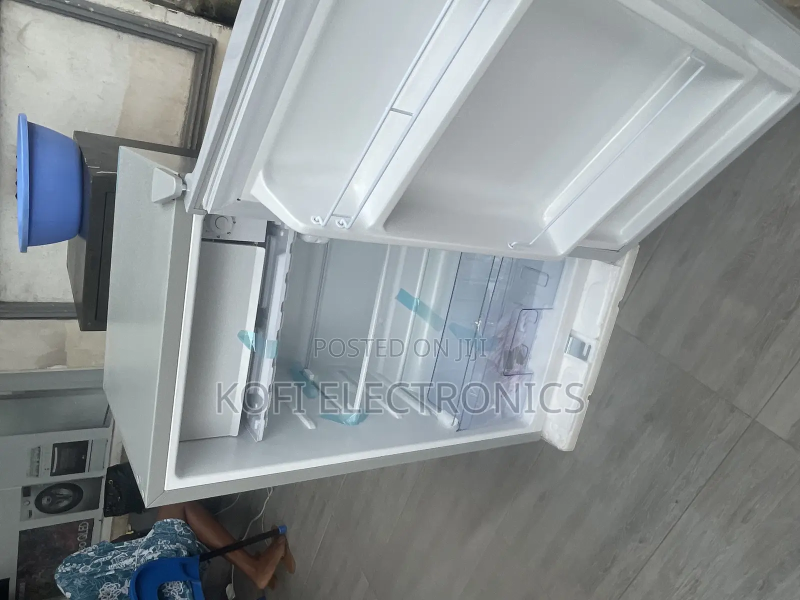 Reliable Zara (11s) Tabletop Single Door 80ltrs Silver