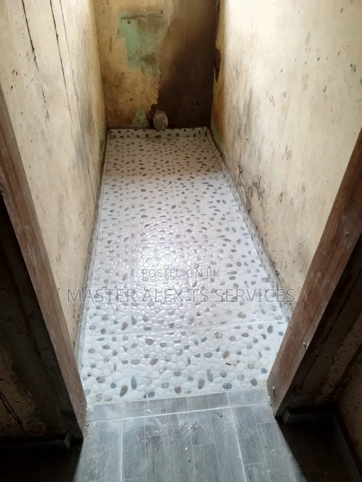 Tiling Contractor {Accra}