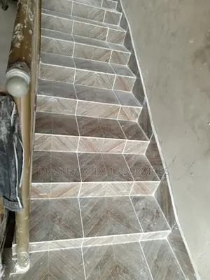 Tiling Contractor {Accra}
