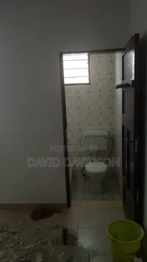 3bdrm Mansion in Executive 3 Bedroom, Tema Metropolitan for rent