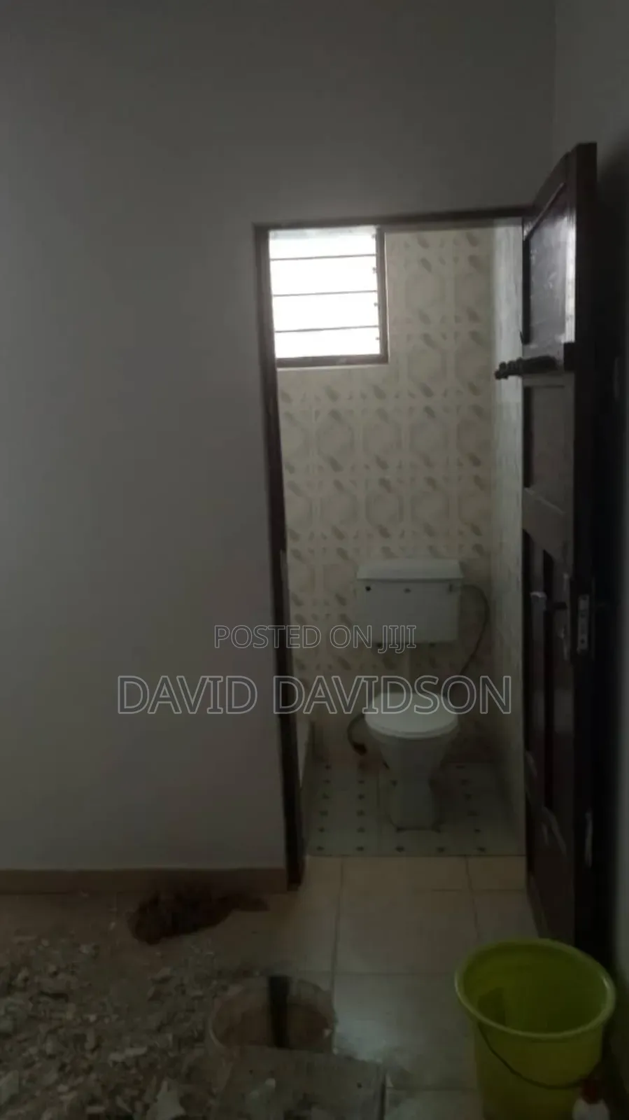 3bdrm Mansion in Executive 3 Bedroom, Tema Metropolitan for rent