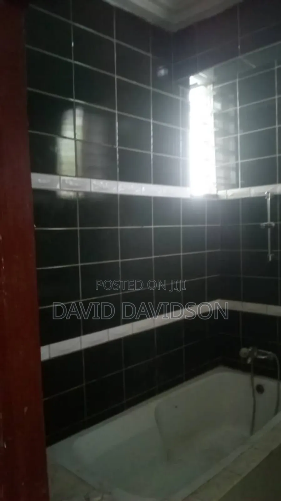 3bdrm Mansion in Executive 3 Bedroom, Tema Metropolitan for rent