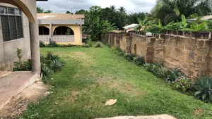 1bdrm Apartment in Near Old Estate, New-Juaben Municipal for rent