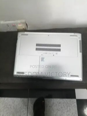 New Laptop HP 15-Da2933nia 8GB Intel Core I5 SSD 256GB