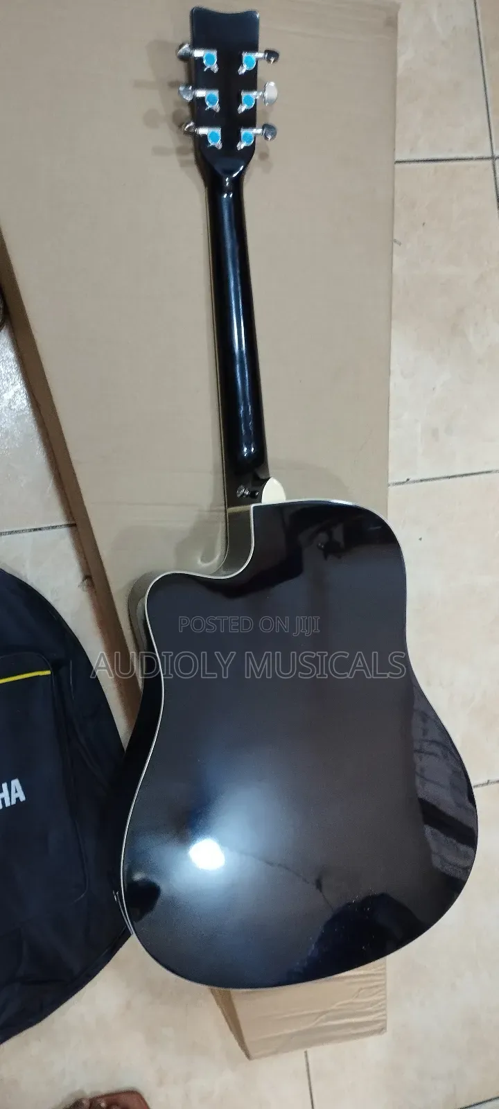Yamaha Semi-Acoustic Guitar (Black)
