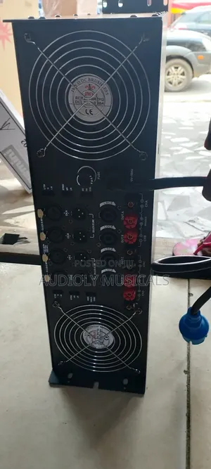 Photo - Ev 4channel Amplifier