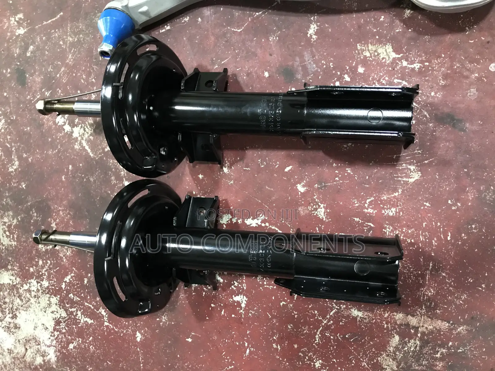 Mercedes Benz GLK 2014 Front Shocks Absorbers