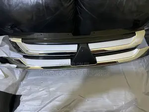 Mitsubishi Outlander 2016/2020 Front Grille