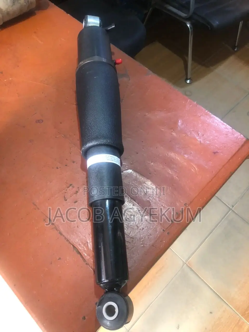 Escalade Back Shock 2012/216