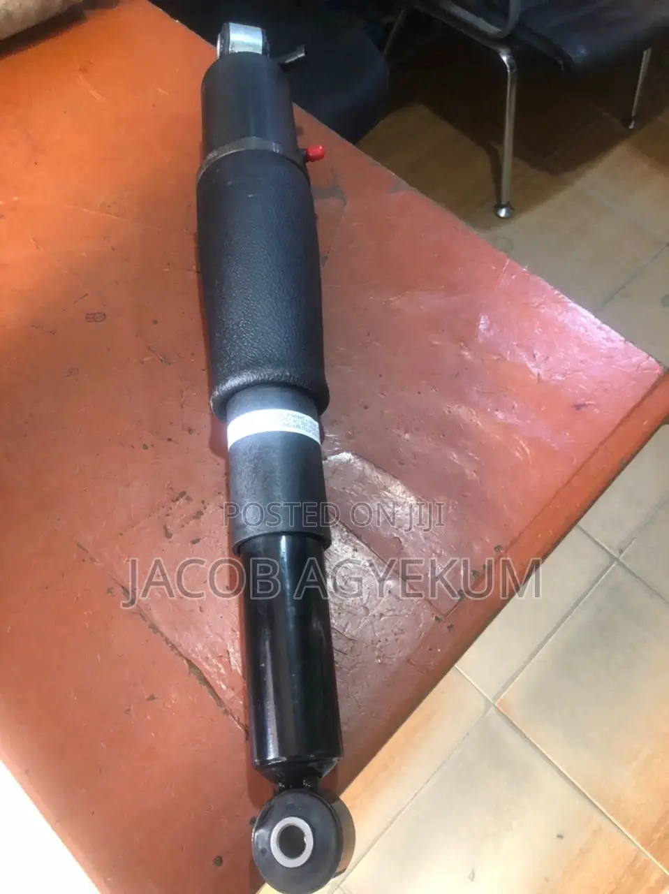 Escalade Back Shock 2012/216