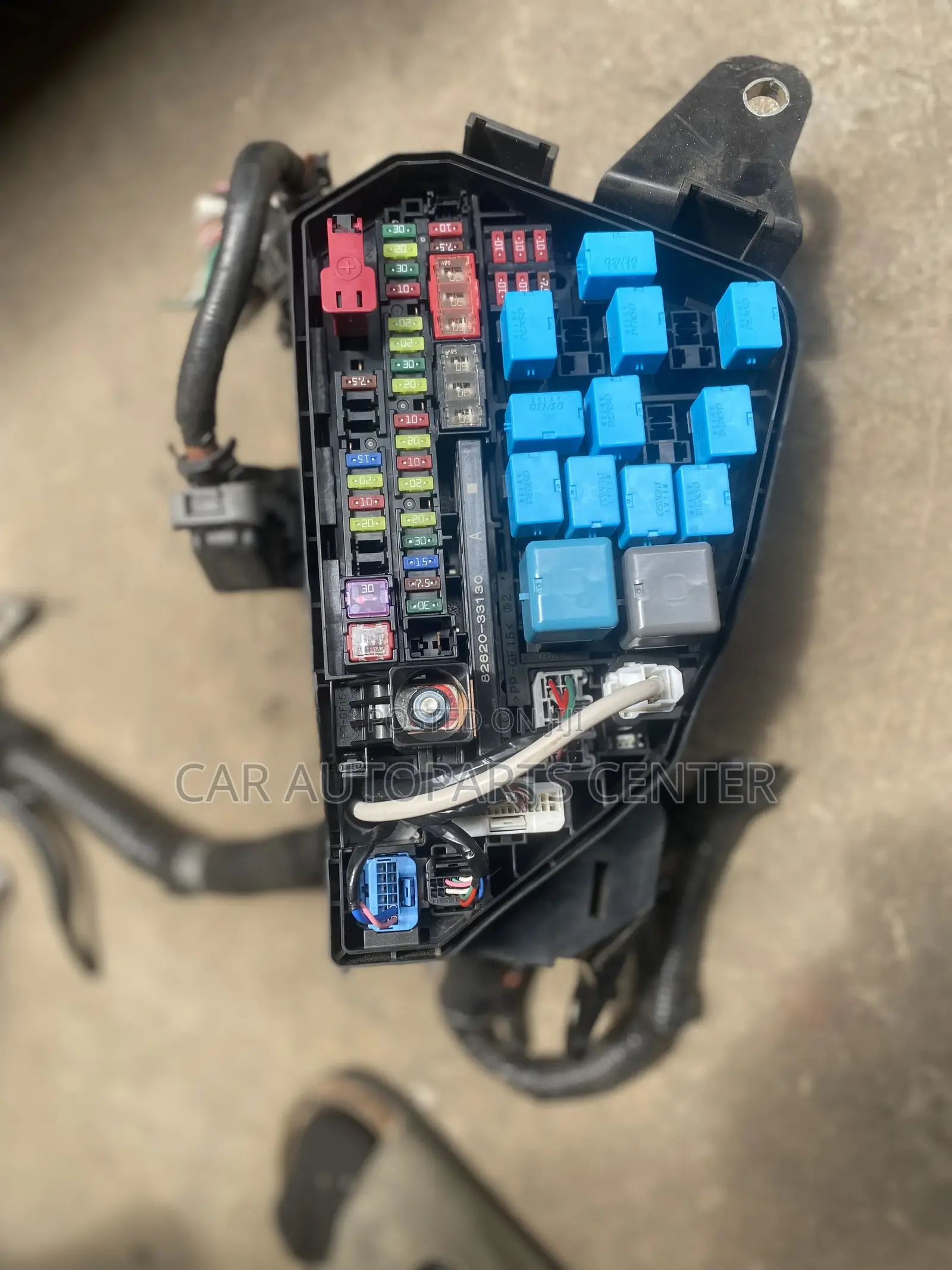 Toyota Rav 4 2021 Engine Fusebox