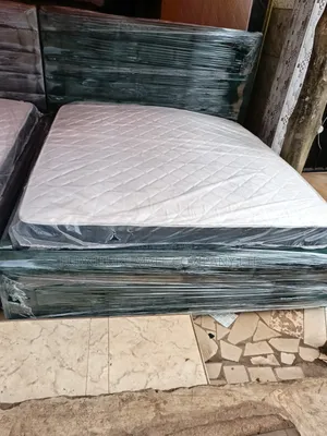 Sweet 72x75 Queen Frnecwith Orthopedic Mattress . Free