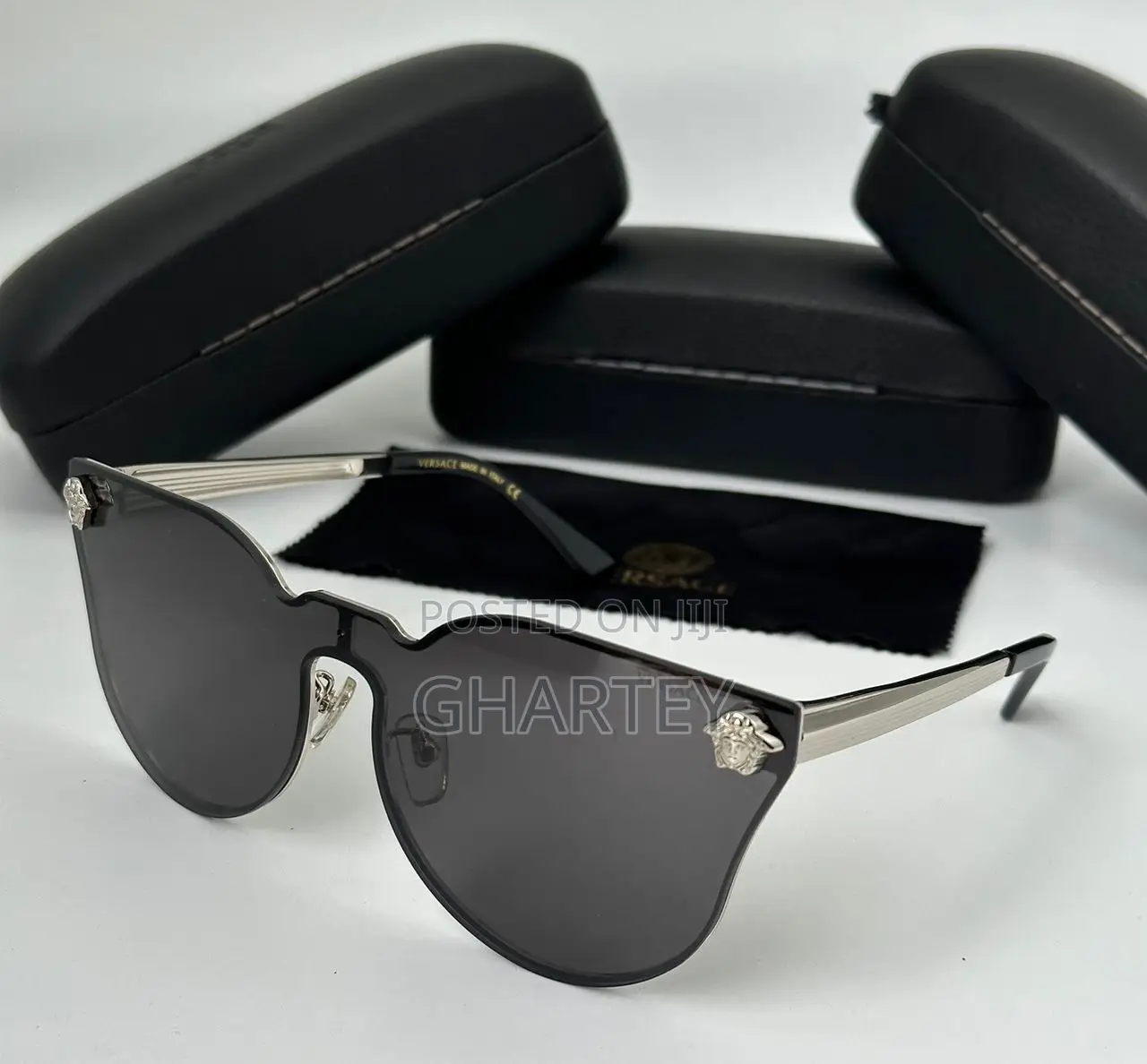 Unisex Durable Classic Sunglasses