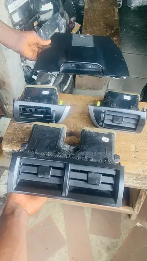 Toyota Camry 2013 Dashboard Vents