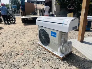 Auto Swing Split R410 1.5hp Midea MSAF-12CRN1