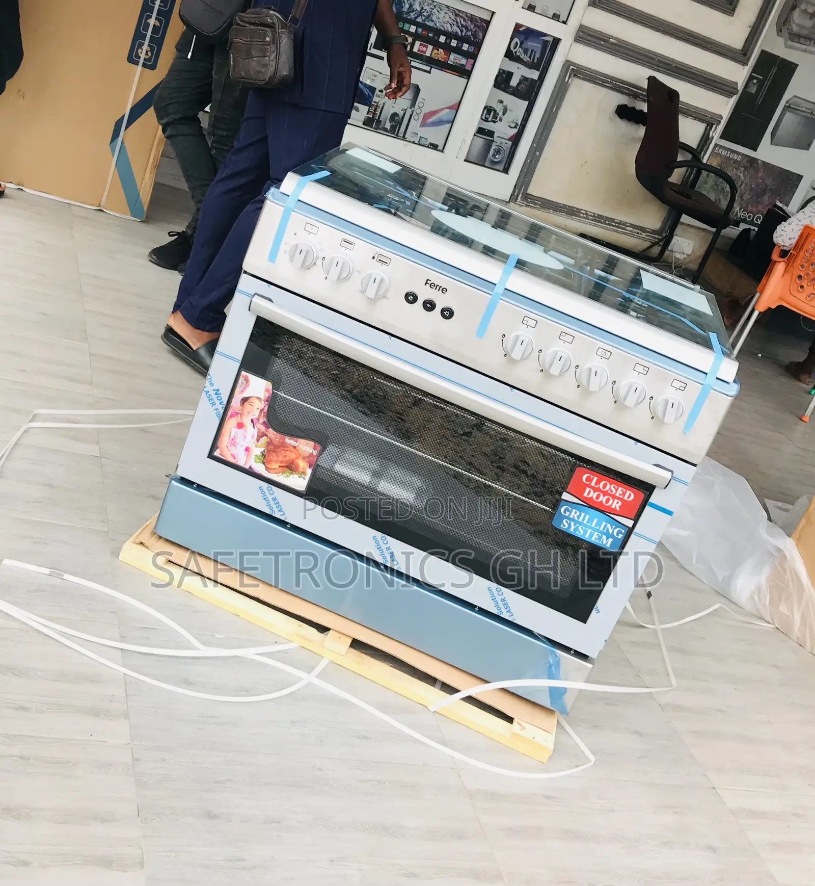 Sealed 6 Gas Burner Oven/Grill Ferre 60by90 Gray 