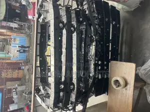 Toyota Corolla Radiator Support 2014 2015 2016 2017 2018