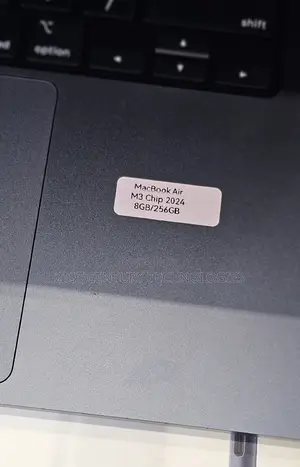 Laptop Apple MacBook Air 2024 M3 15-Inch 8GB Apple M3 SSD 256GB