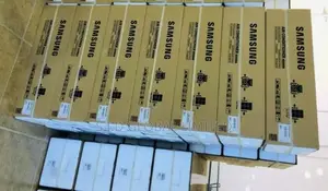 Awesome SAMSUNG-2.5HP-R410-SPLIT-AC-AR24TRHGAWK