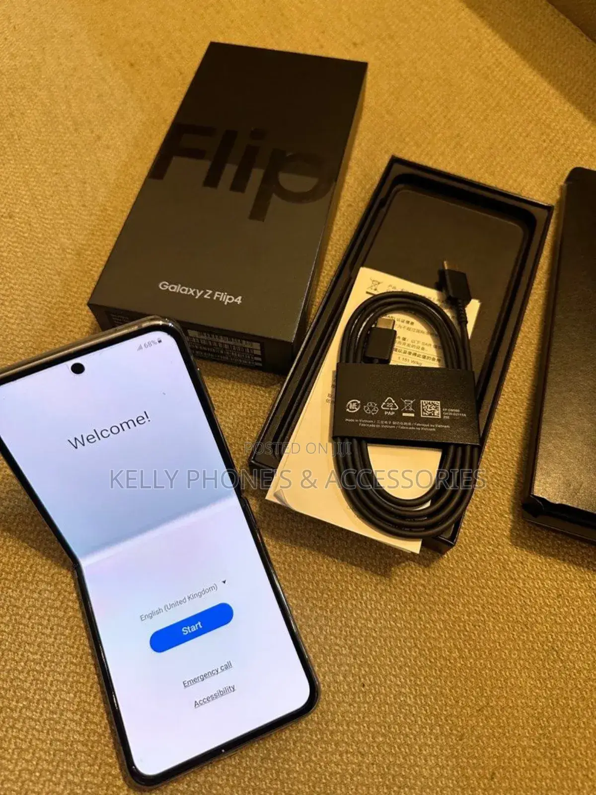 New Samsung Galaxy Z Flip4 512 GB Black