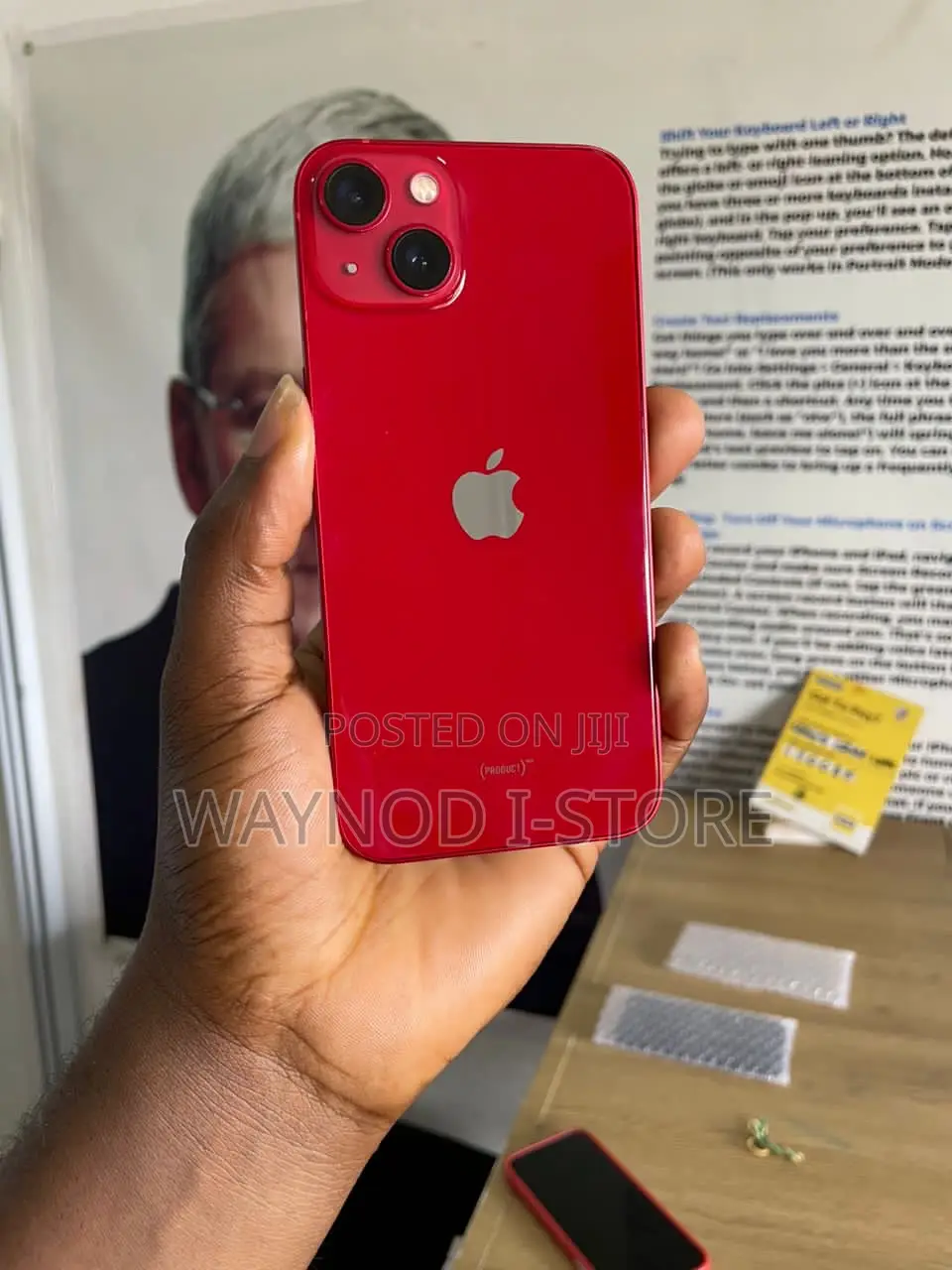 Apple iPhone 13 128 GB Red