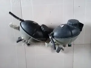 Reservoirs for Mercedes Benz W204 and W205 C250 and C300