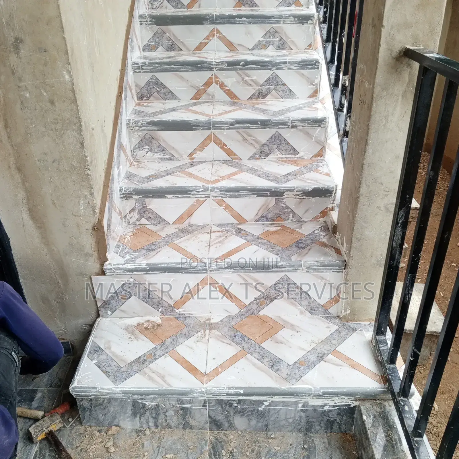 Tiling Masters (ALEX)