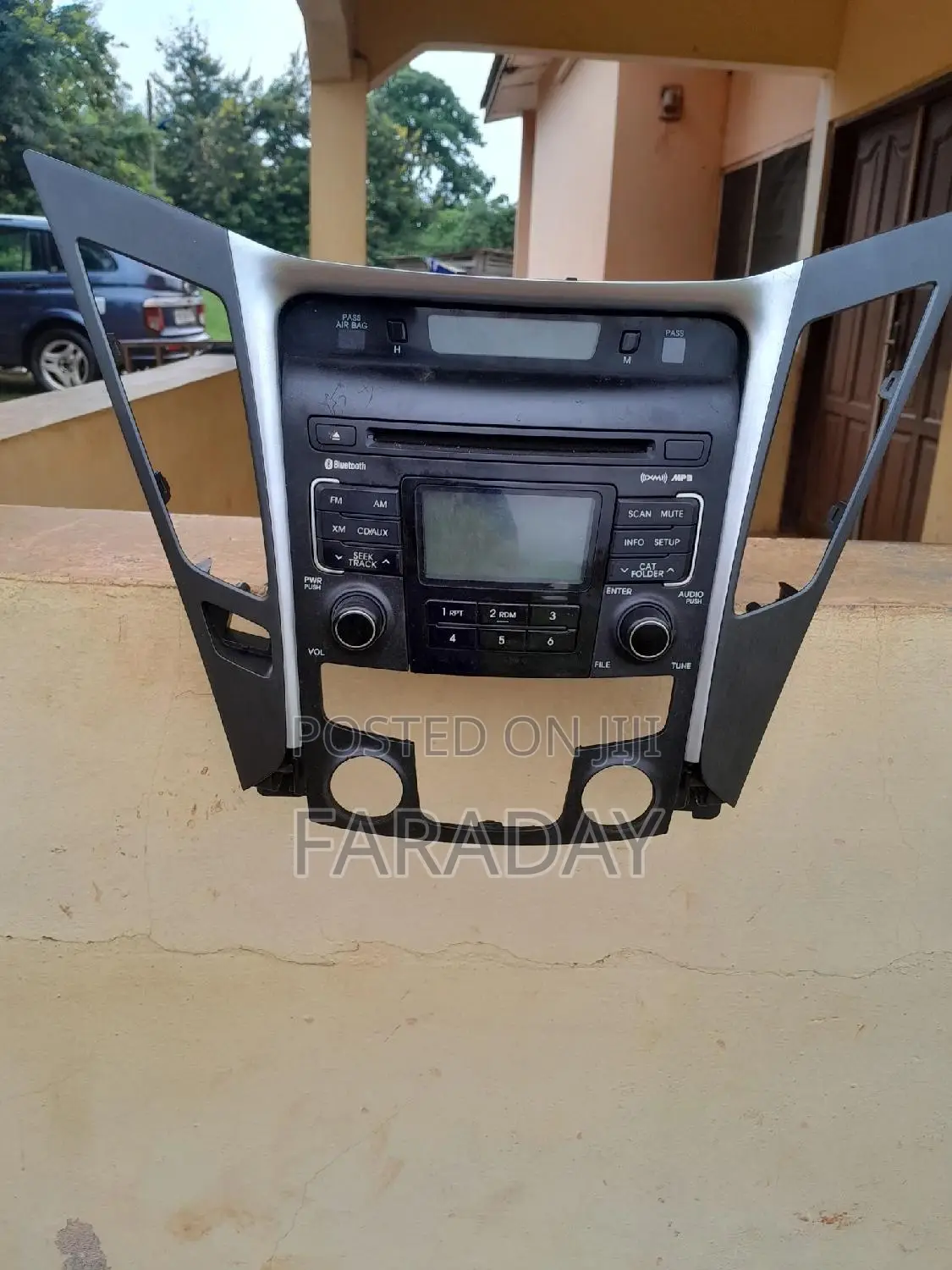 Hyundai Sonata 2012/13 Sound System
