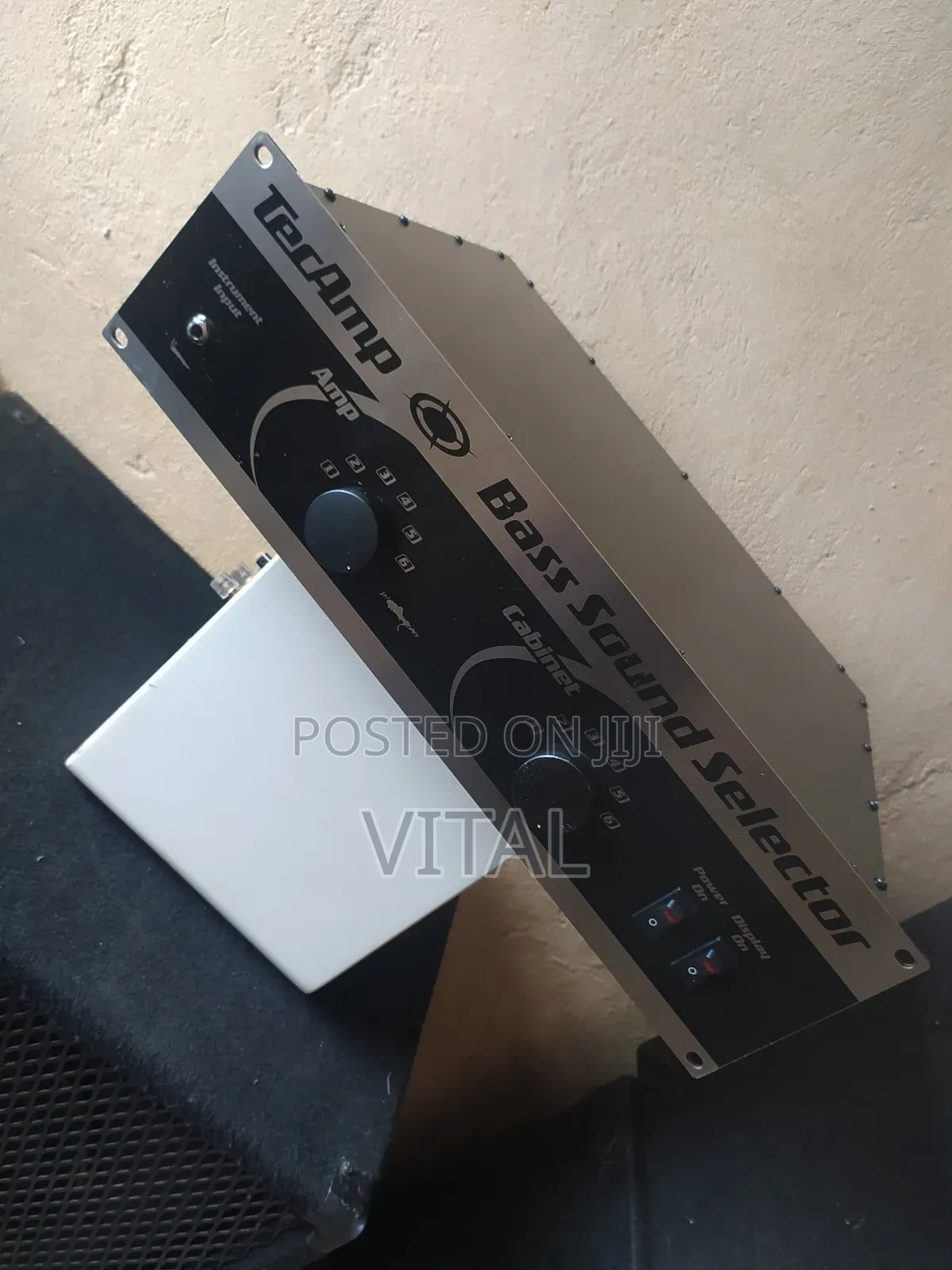 Bass Sound Selector/Tecamp