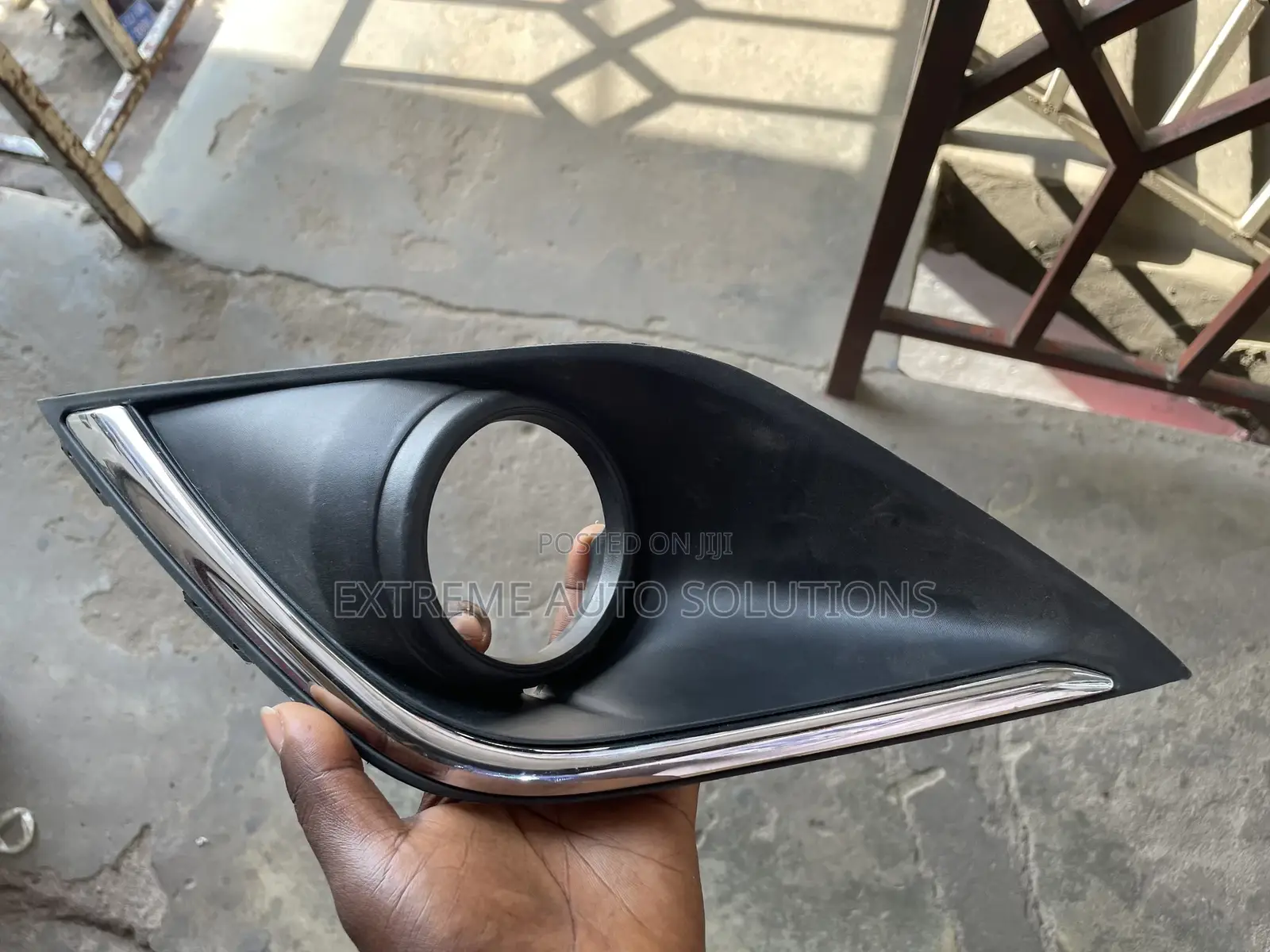 Mitsubishi Outlander 2017 Foglight Cover