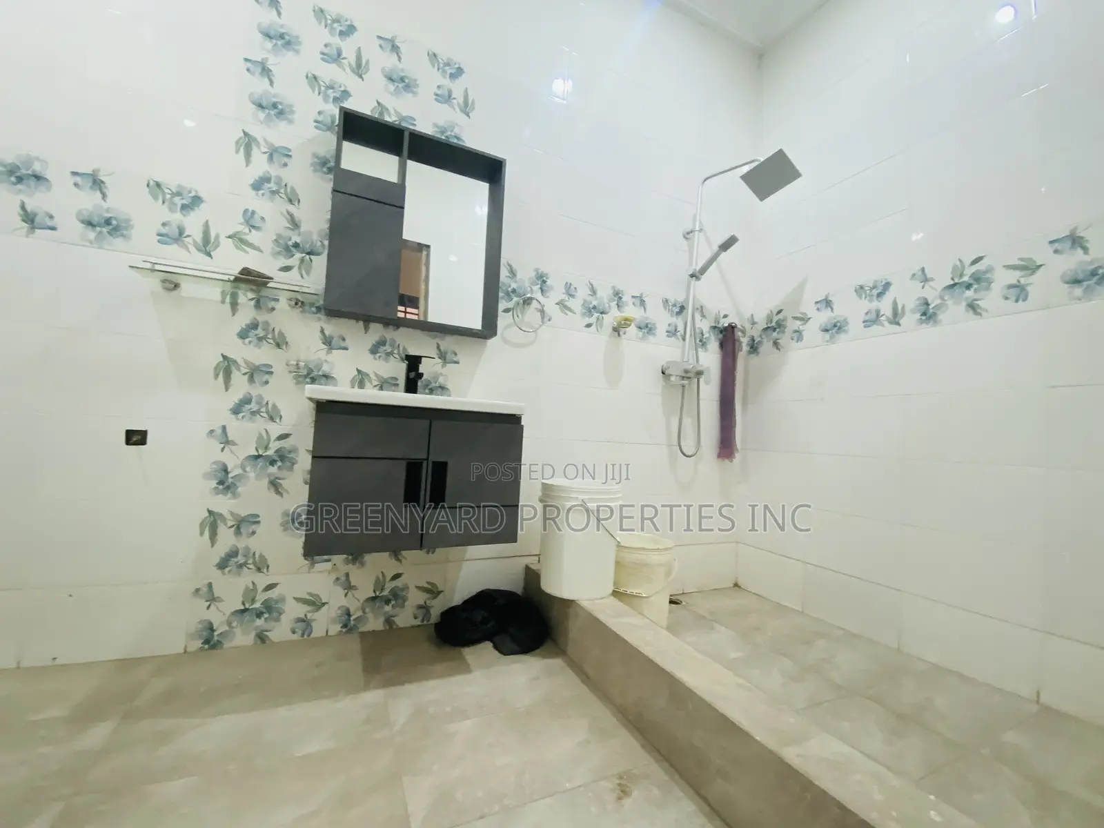 4bdrm House in East Legon for sale