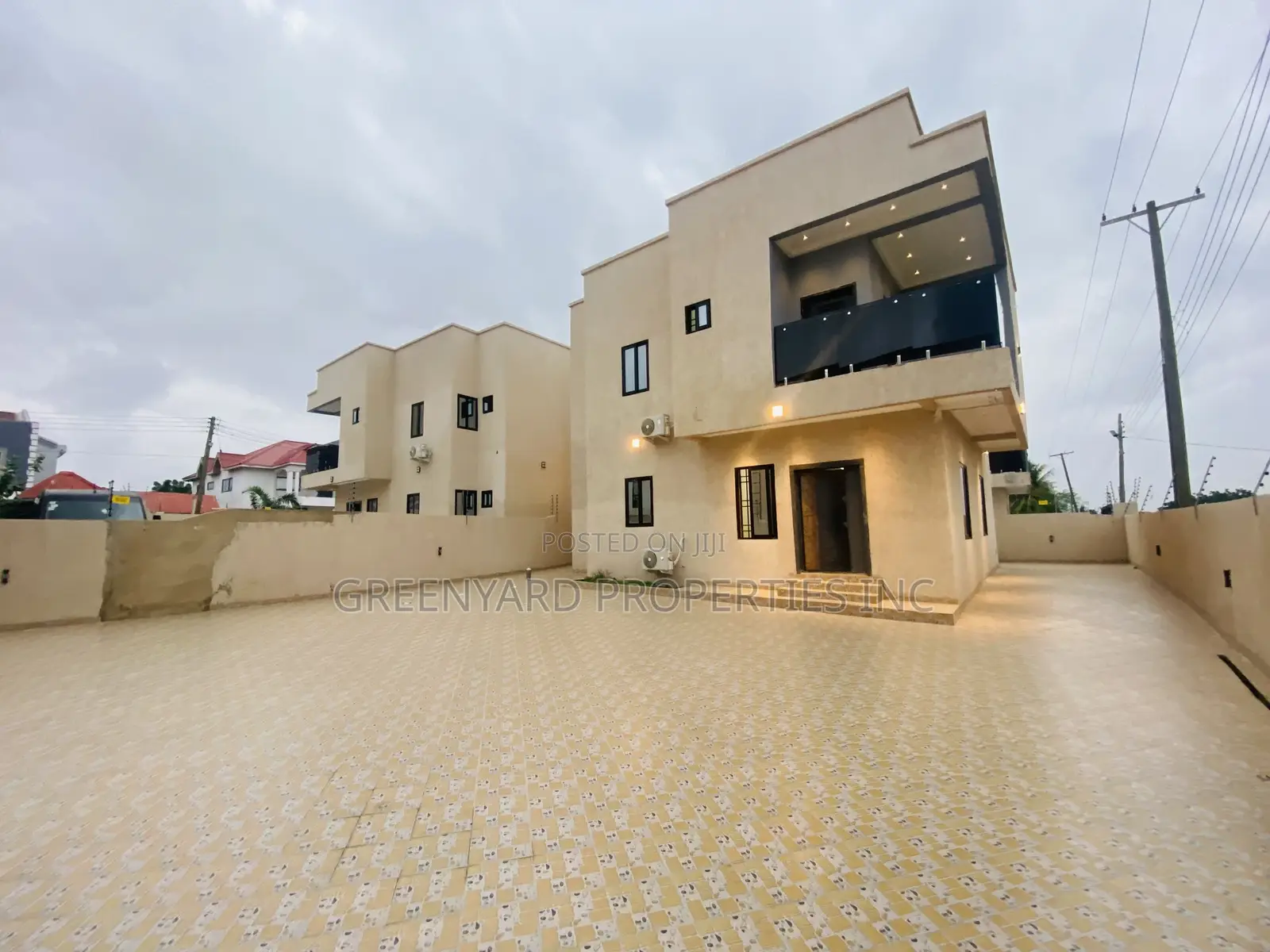 4bdrm House in East Legon for sale