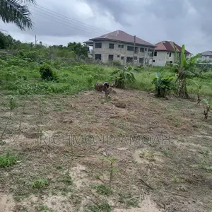 Plot for Sale at Essipon Stadium Area