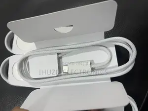 Apple Watch Magnetic Fast Charger to USB-C Cable (1 M)