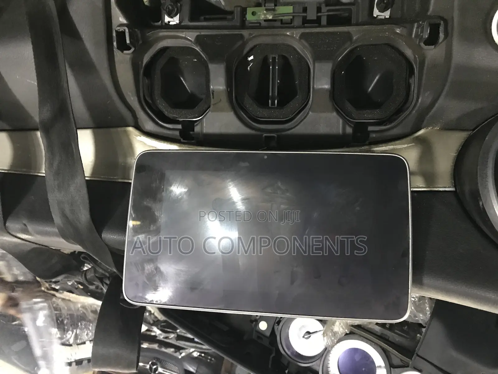 Mercedes Benz C300 W205 Digital Screen