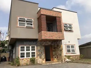 4bdrm Duplex in Adjirigannor Estate, Accra Metropolitan for sale