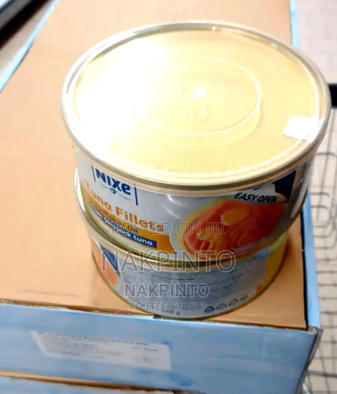 Nice Tuna Fillets in Sunflower Oil. 900g ( Tuna Chunks)